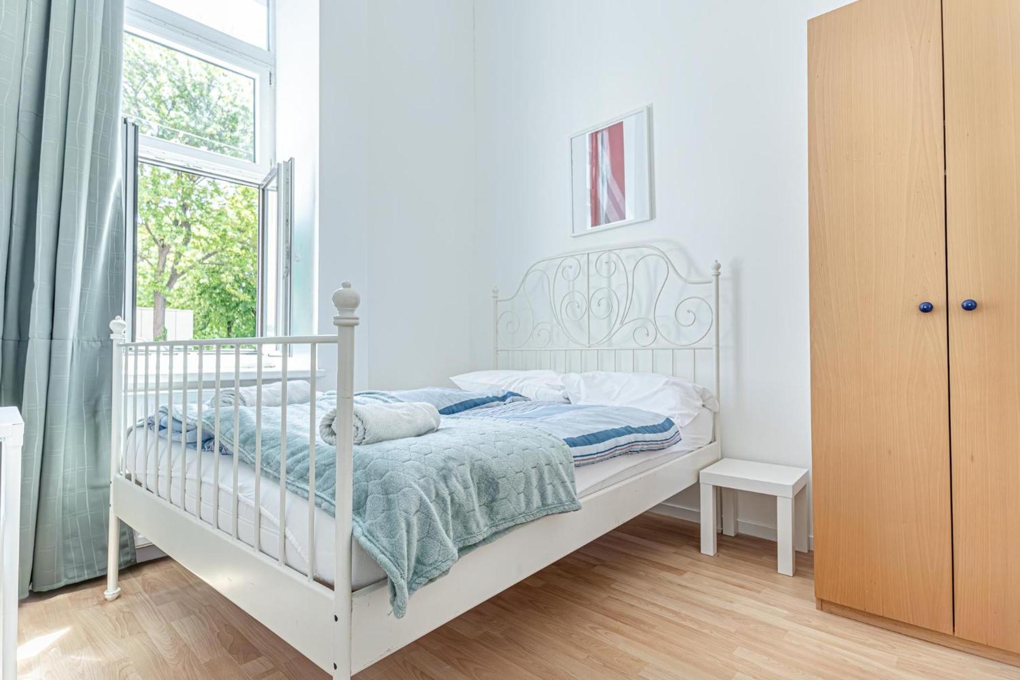 Apartment 6br / Shared Garden Near Lorenz Boehler & Danube Wien