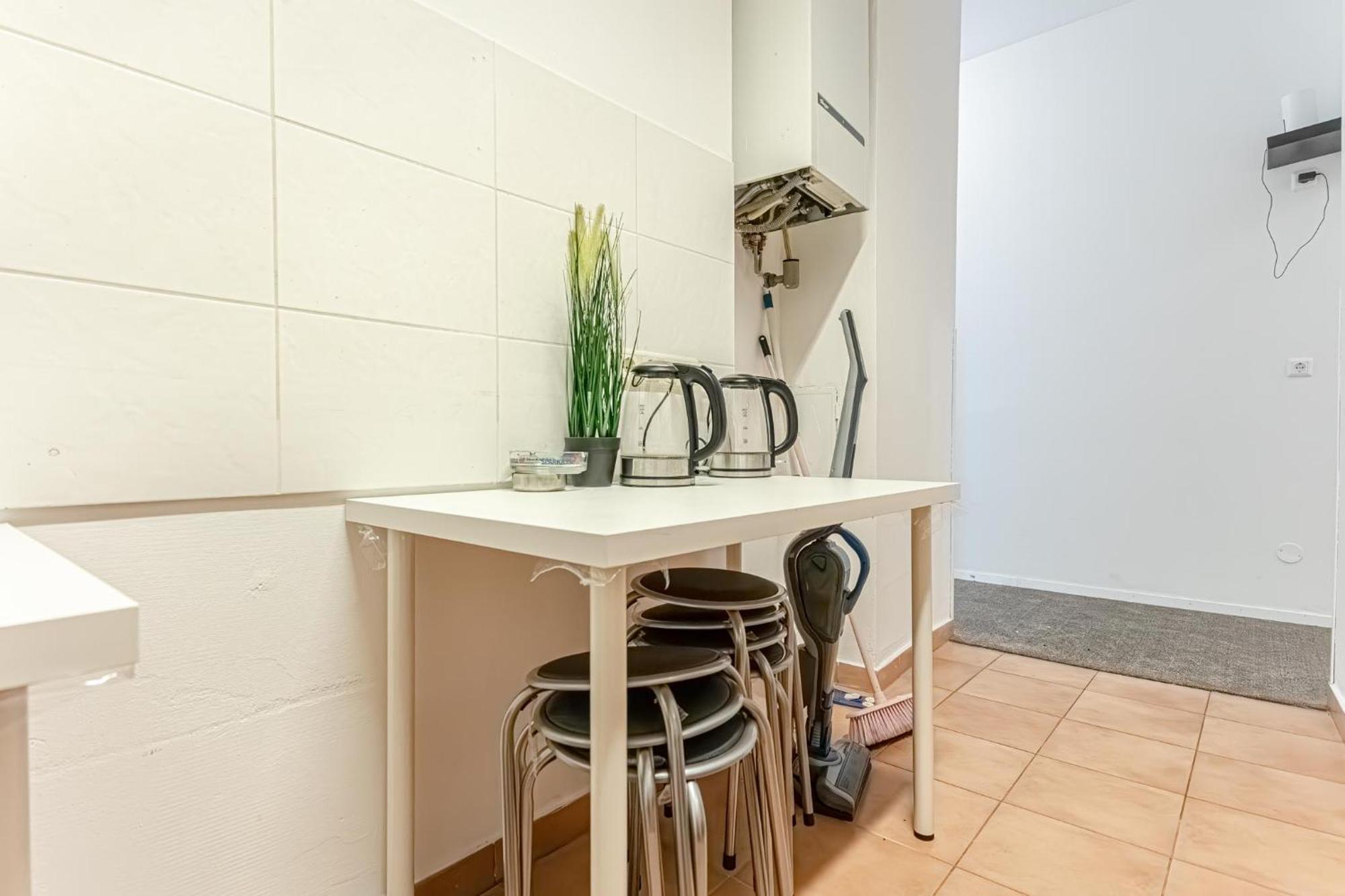 6br / Shared Garden Near Lorenz Boehler & Danube Wien