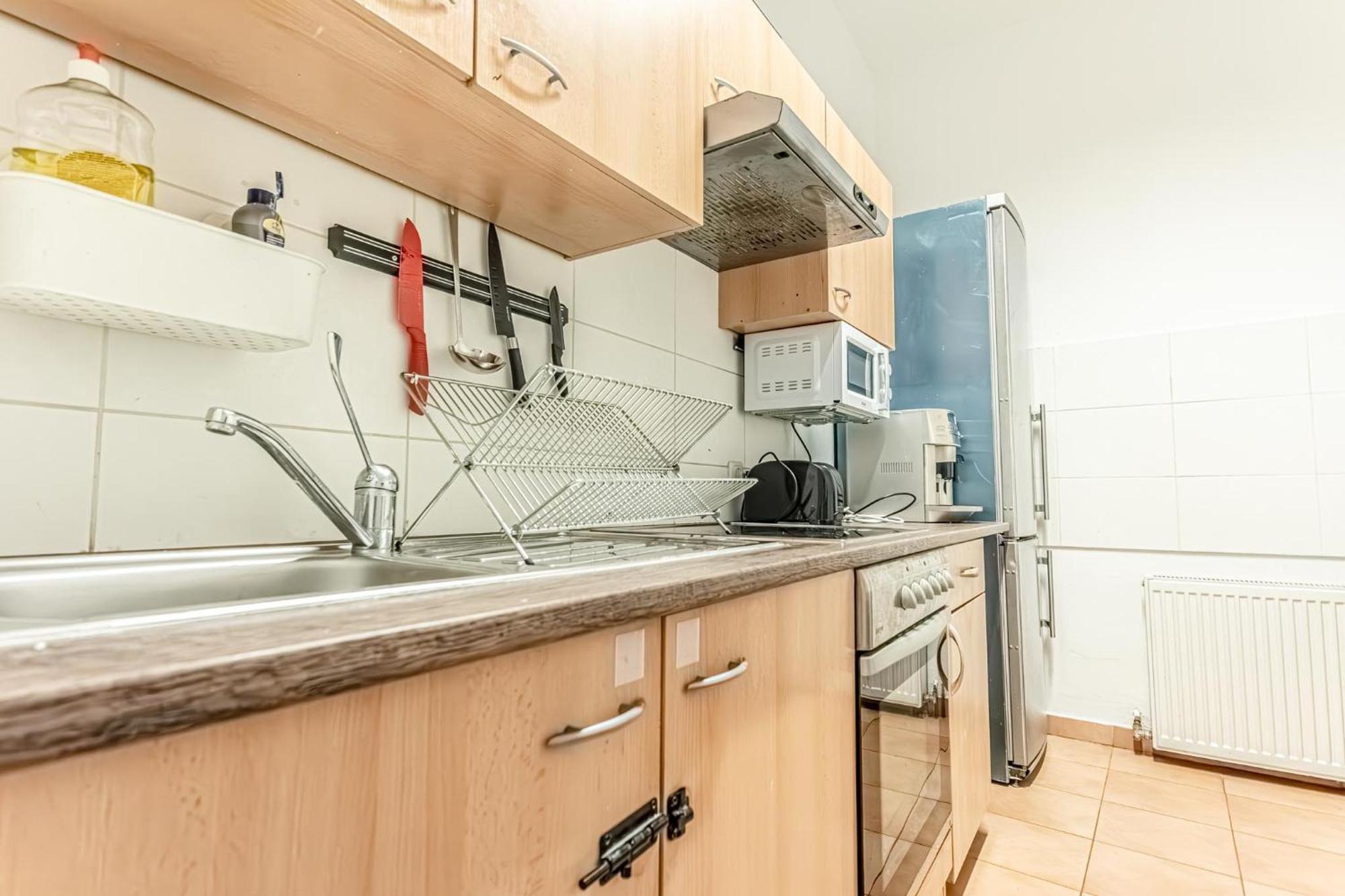 6br / Shared Garden Near Lorenz Boehler & Danube Wien